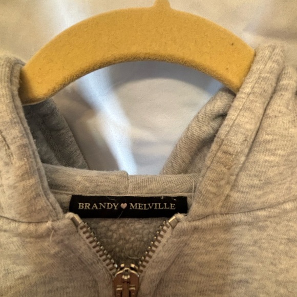 Bundle of 3 cropped front zip hoodies! - Picture 4 of 8